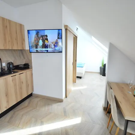 Apartment Right By The Sea,
